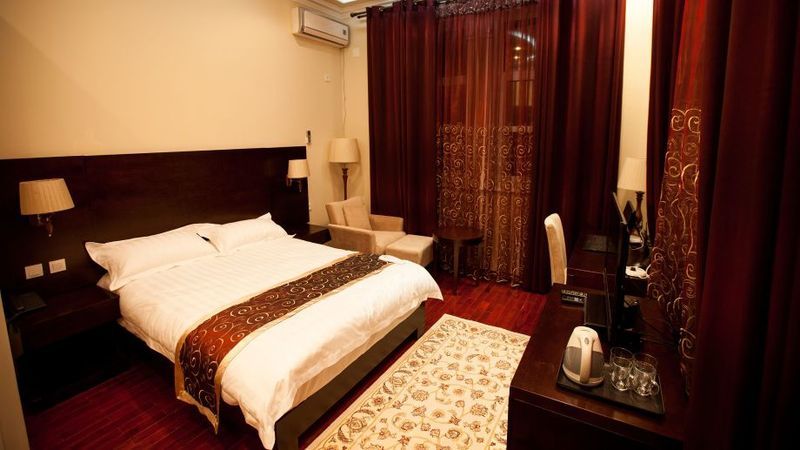 Twins Hotel Dushanbe Ngoại thất bức ảnh