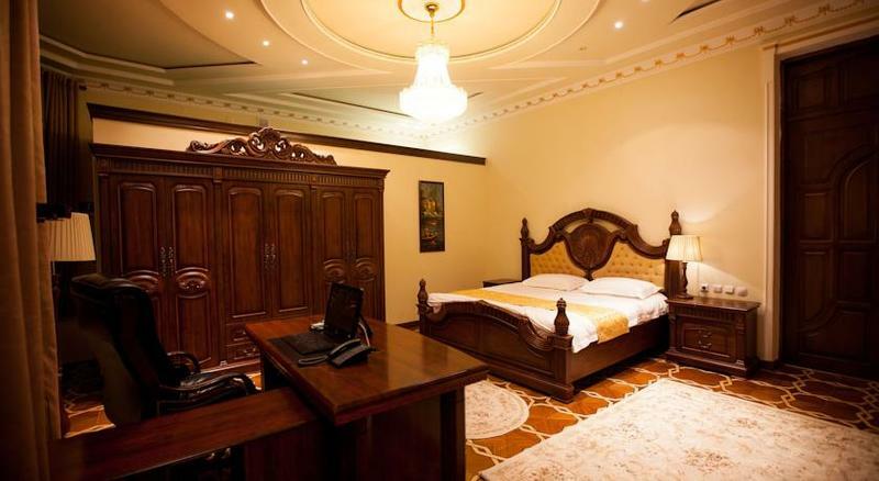 Twins Hotel Dushanbe Ngoại thất bức ảnh